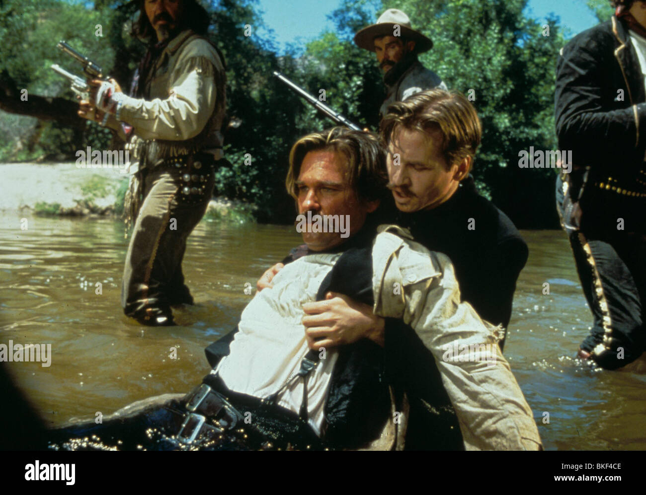 TOMBSTONE (1993) KURT RUSSELL, VAL KILMER TBS 011 Stock Photo