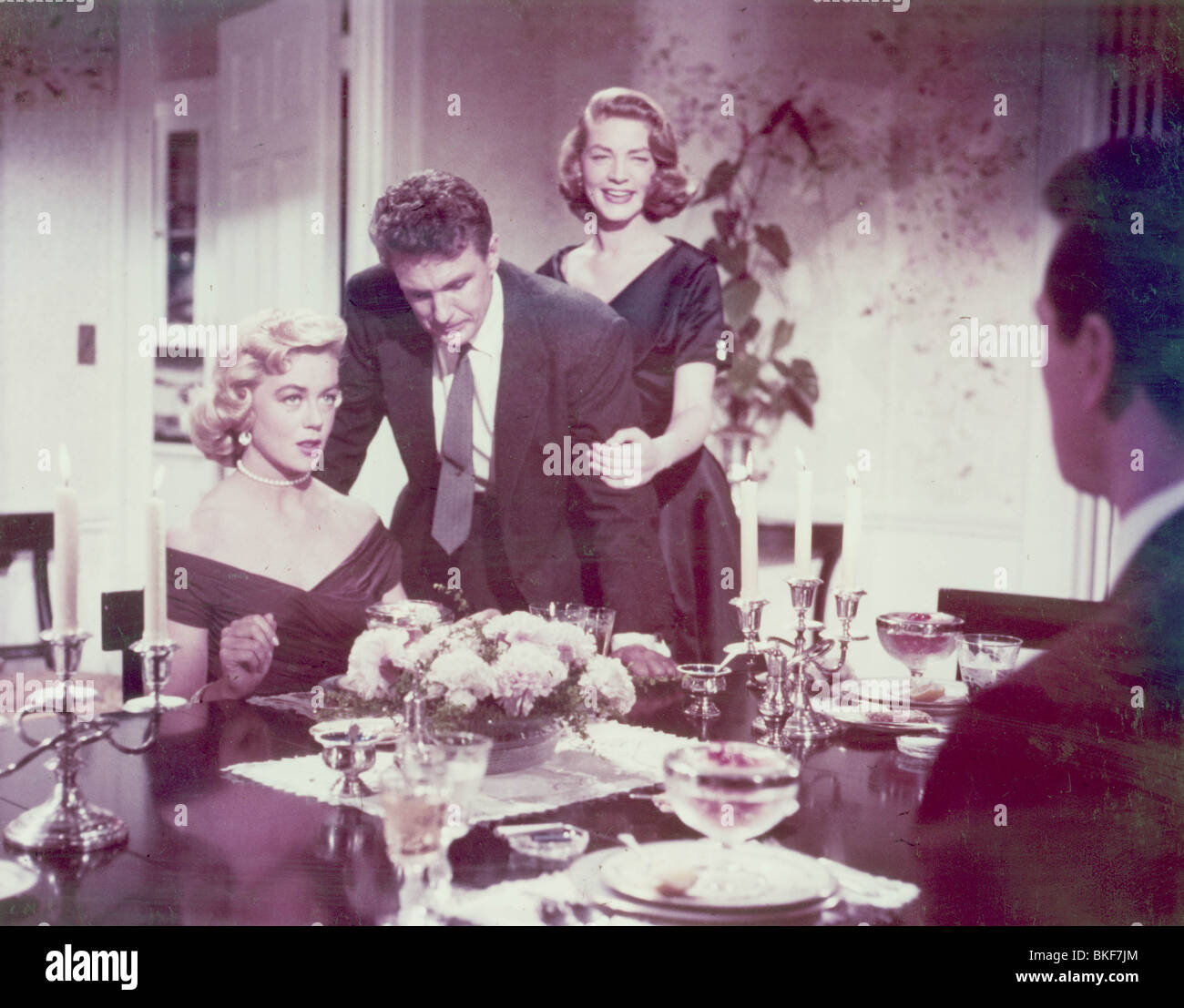 WRITTEN ON THE WIND (1956) DOROTHY MALONE, ROBERT STACK, LAUREN BACALL WRW 001CP Stock Photo