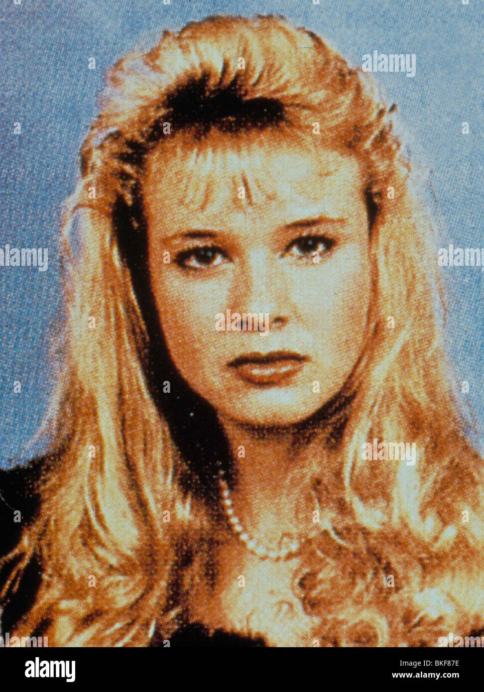 🎬 Renée Zellweger, une étoile d’Hollywood ✨, De Bridget Jones à Judy, en  passant par Chicago, Renée Zellweger s’est imposée comme l’une des actrices  les plus talentueuses de sa génération. Oscarisée, ..., image size:972x1390