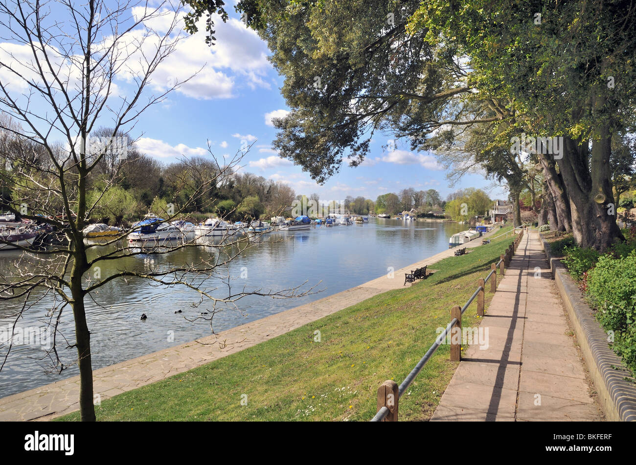 Sunbury hires stock photography and images Alamy