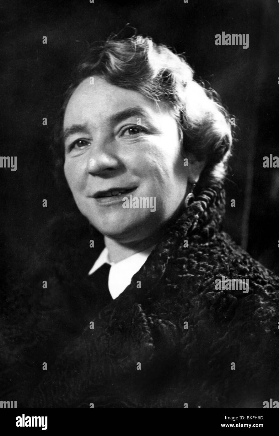Karlstadt, Liesl, 12.12.1892 - 27.7.1960, German actress, portrait, 1940s, Stock Photo