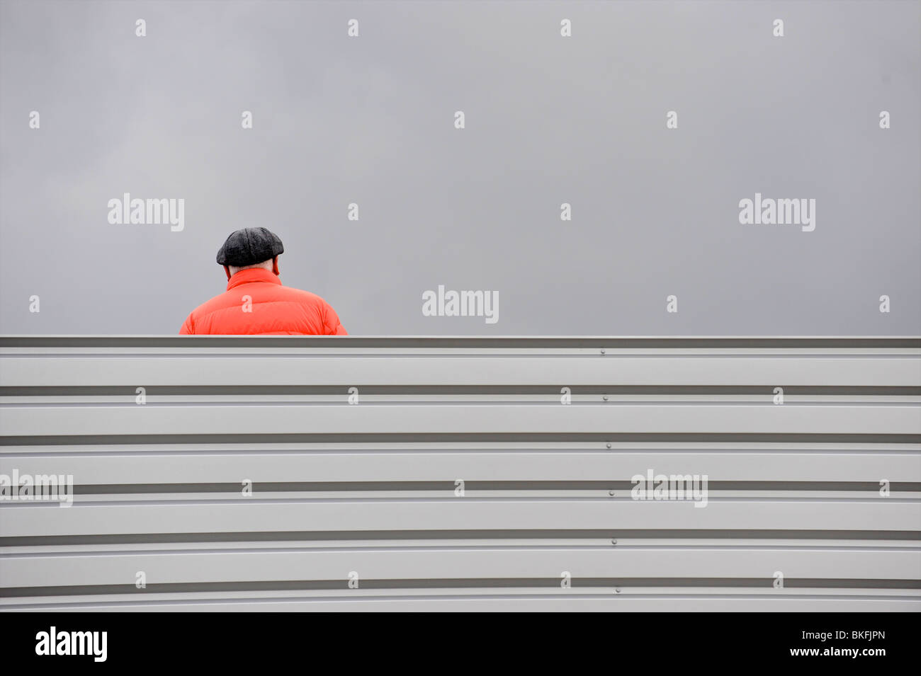 Watching car racing hi-res stock photography and images - Alamy