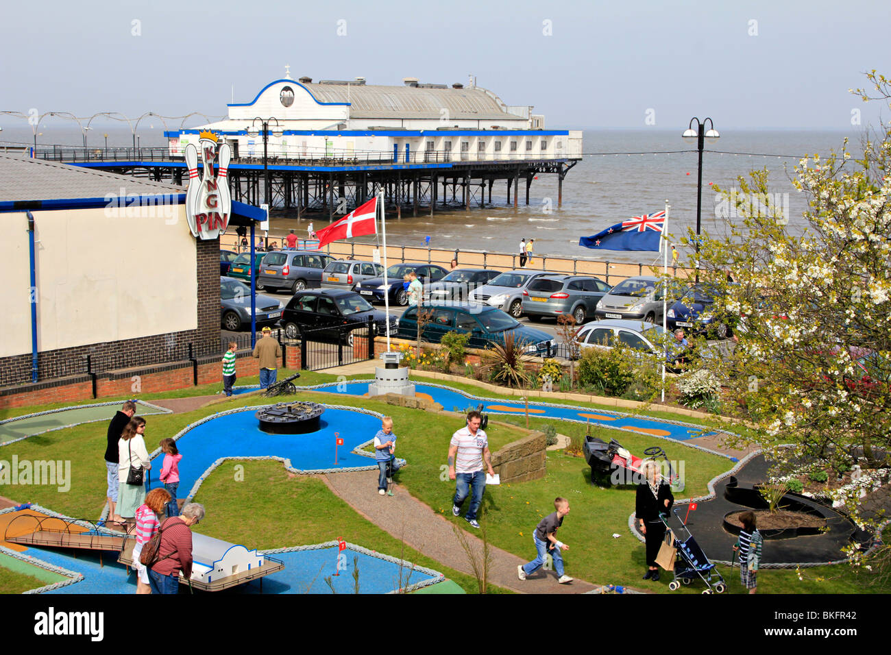 cleethorpes beach promenade seafront humberside england uk gb Stock