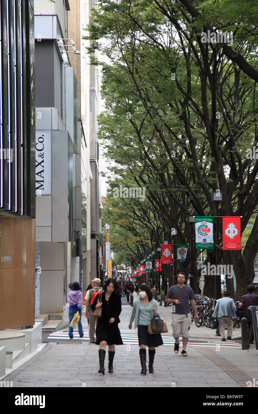 Omote-sando, upscale shopping boulevard lined with designer stores, Harajuku, Tokyo, Japan, Asia Stock Photo