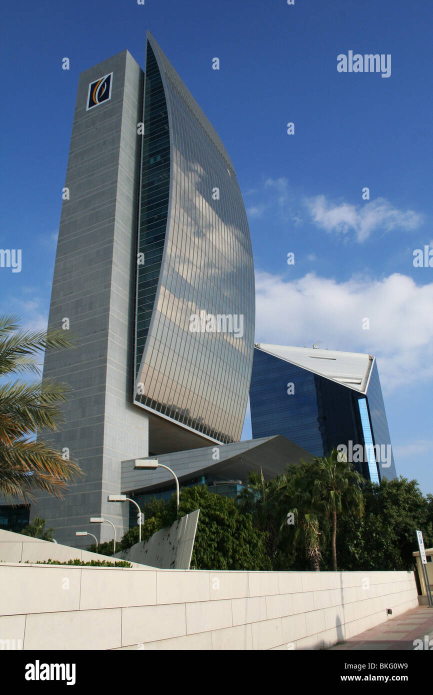 Dubai tower block hires stock photography and images Alamy