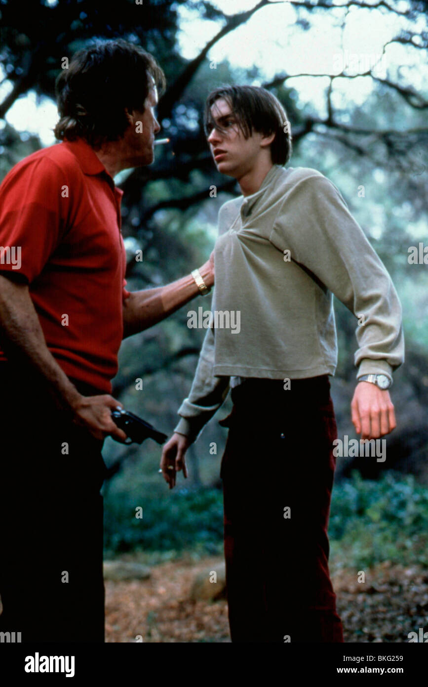 ANOTHER DAY IN PARADISE (1998) JAMES WOODS, VINCENT KARTHEISER ADPD 004 Stock Photo Alamy