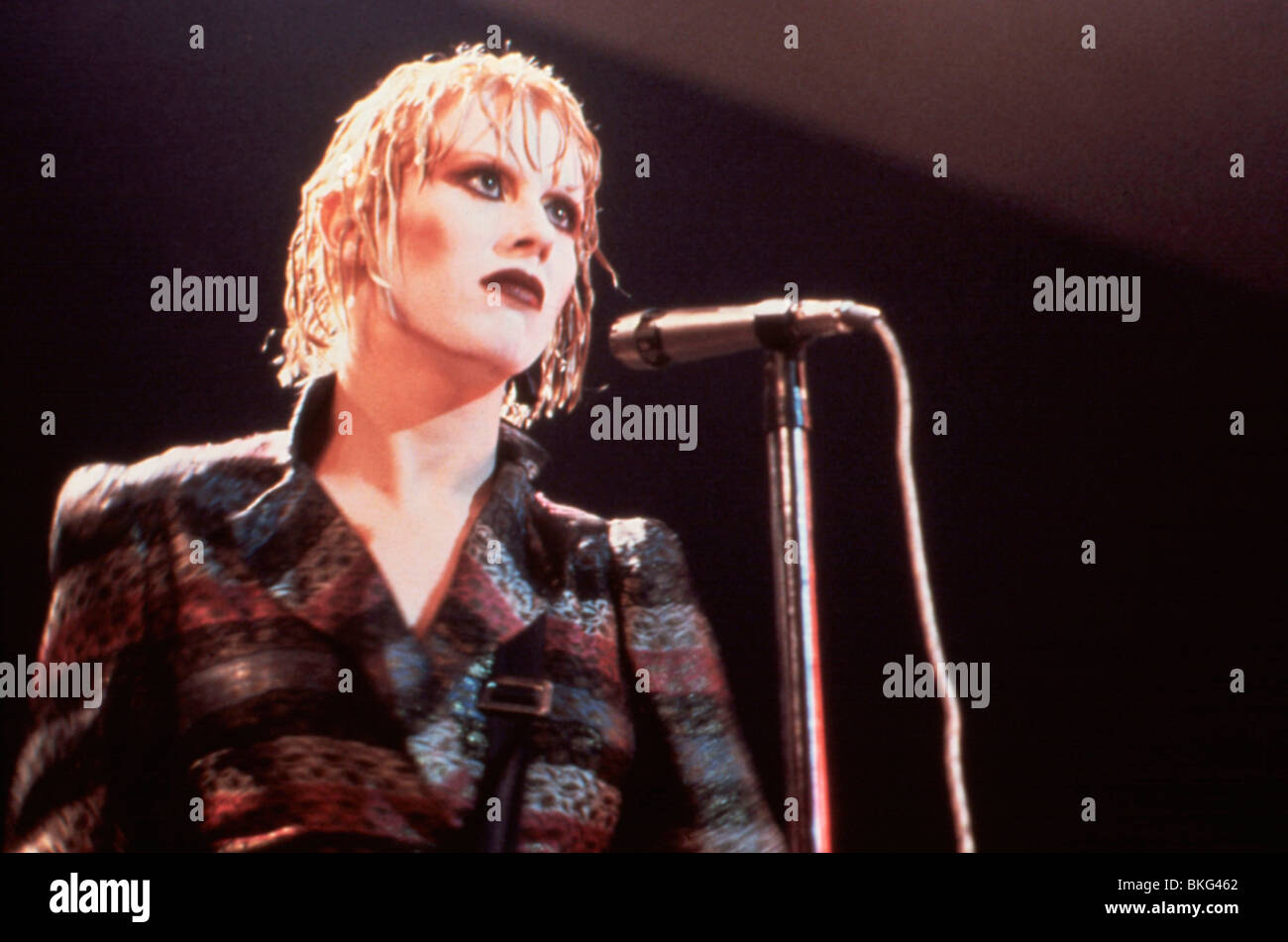 Film Box Office Hd Breaking Glass Movie