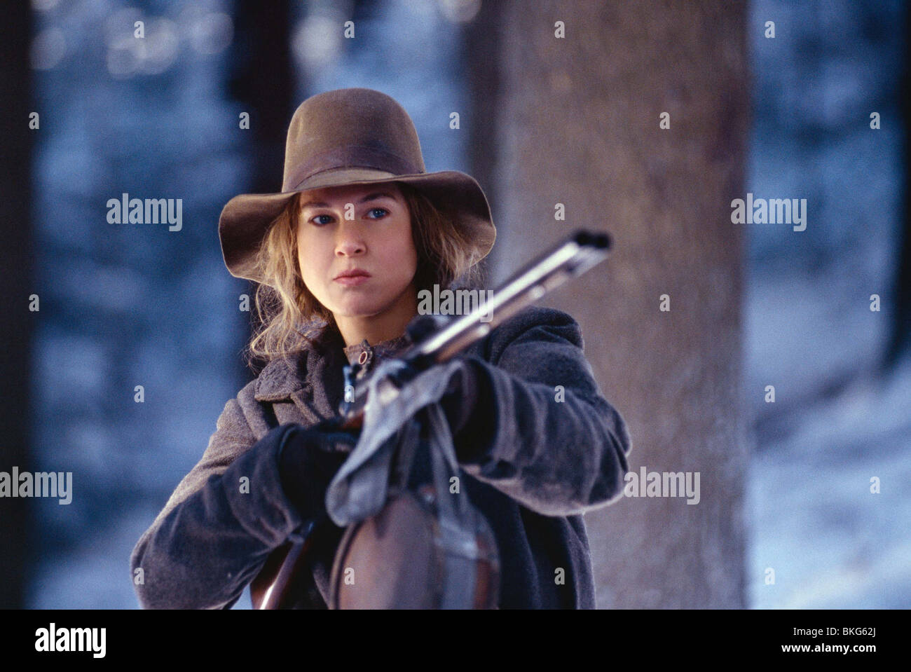 COLD MOUNTAIN 2003 RENEE ZELLWEGER CDMN 002 G Stock Photo Alamy