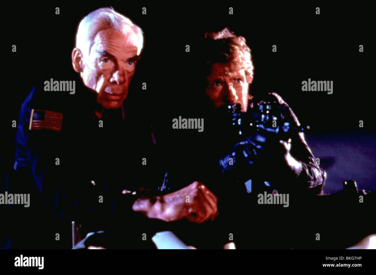 THE DELTA FORCE (1986) LEE MARVIN, CHUCK NORRIS DLF 011 Stock Photo