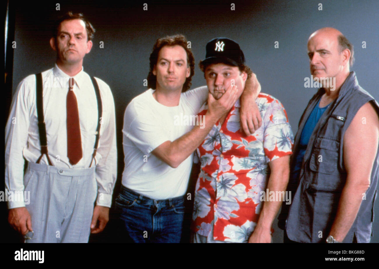 THE DREAM TEAM (1989) CHRISTOPHER LLOYD, MICHAEL KEATON, STEPHEN FURST ...