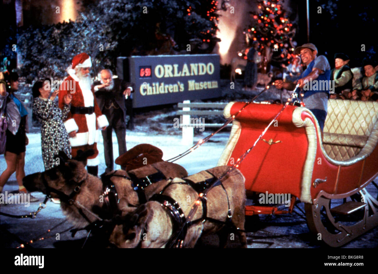 ERNEST SAVES CHRISTMAS (1988) JIM VARNEY ESC 002 Stock Photo Alamy