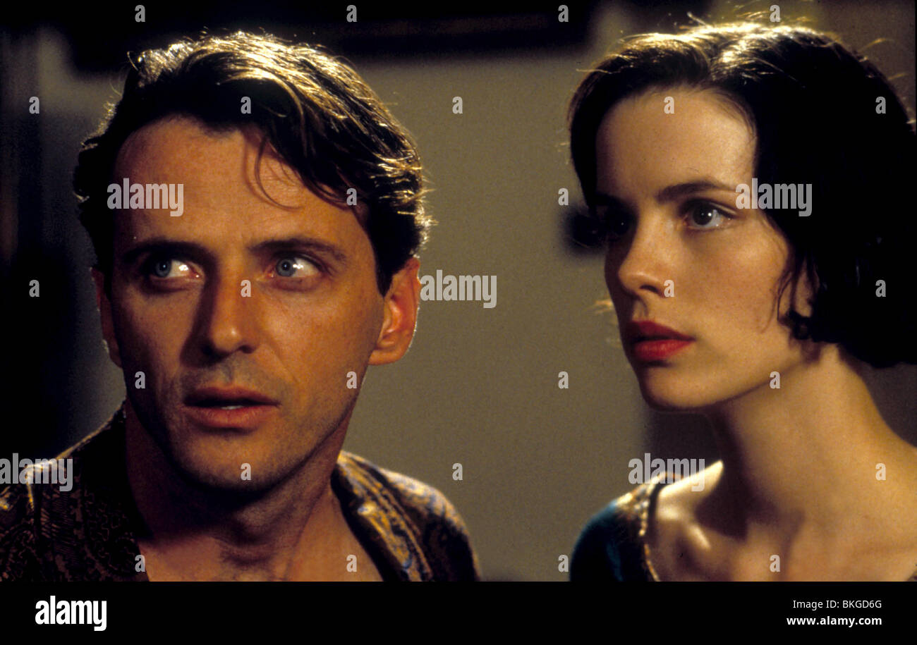 HAUNTED (1995) AIDAN QUINN, KATE BECKINSALE HAUT 033 Stock Photo - Alamy