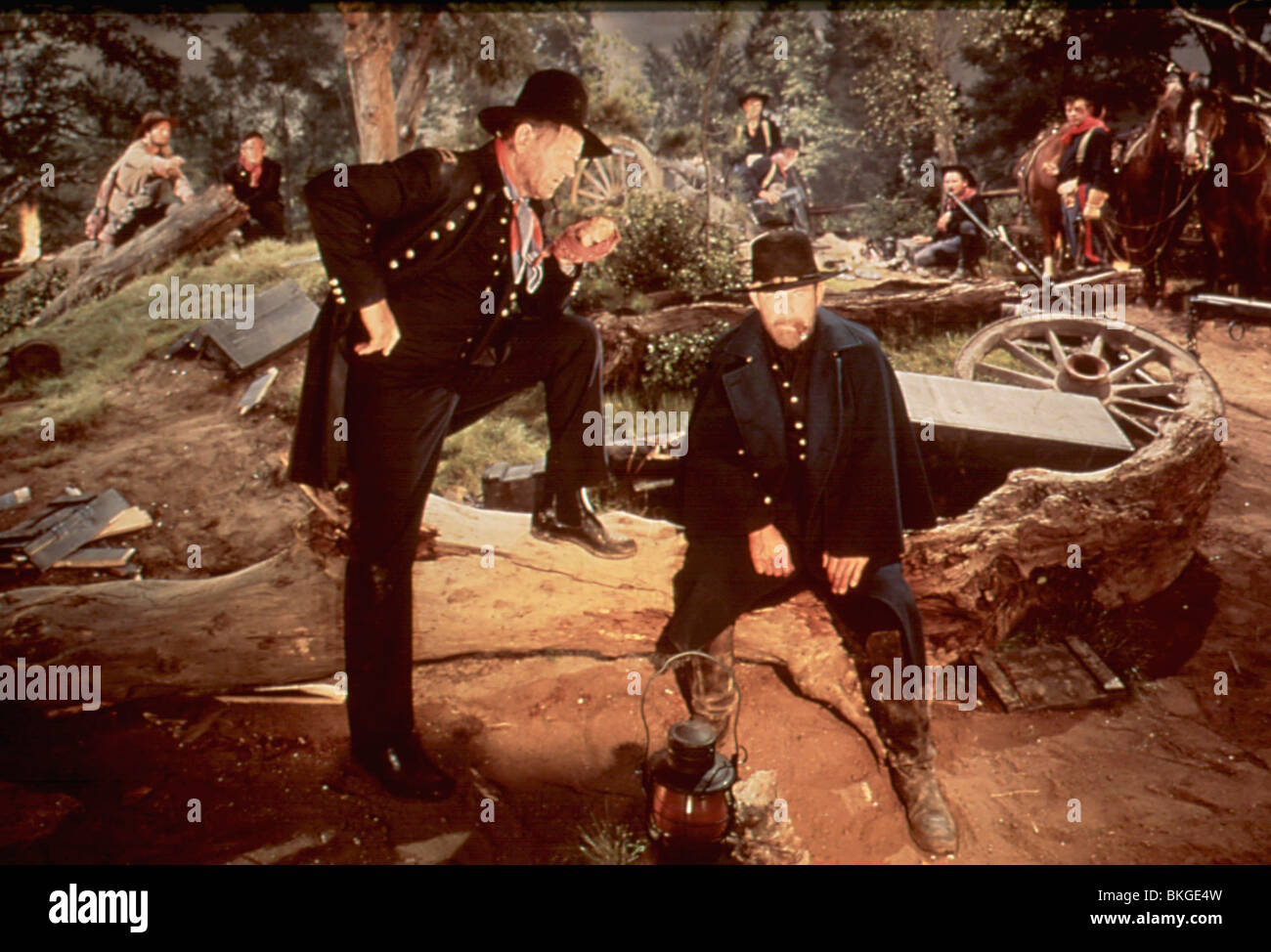 HOW THE WEST WAS WON (1962) JOHN WAYNE, HENRY MORGAN HTWW 006 Stock Photo