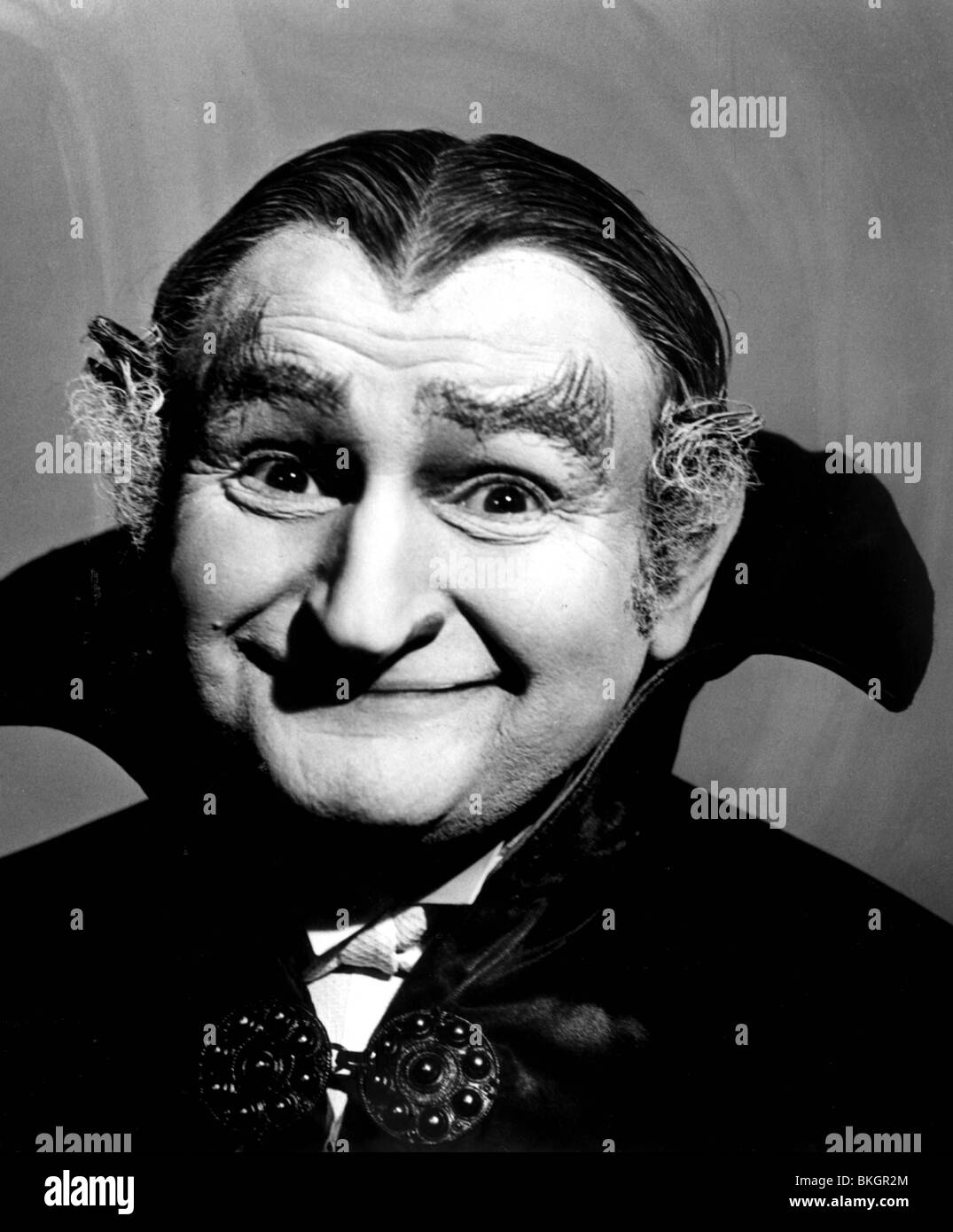 THE MUNSTERS (TV) AL LEWIS Stock Photo
