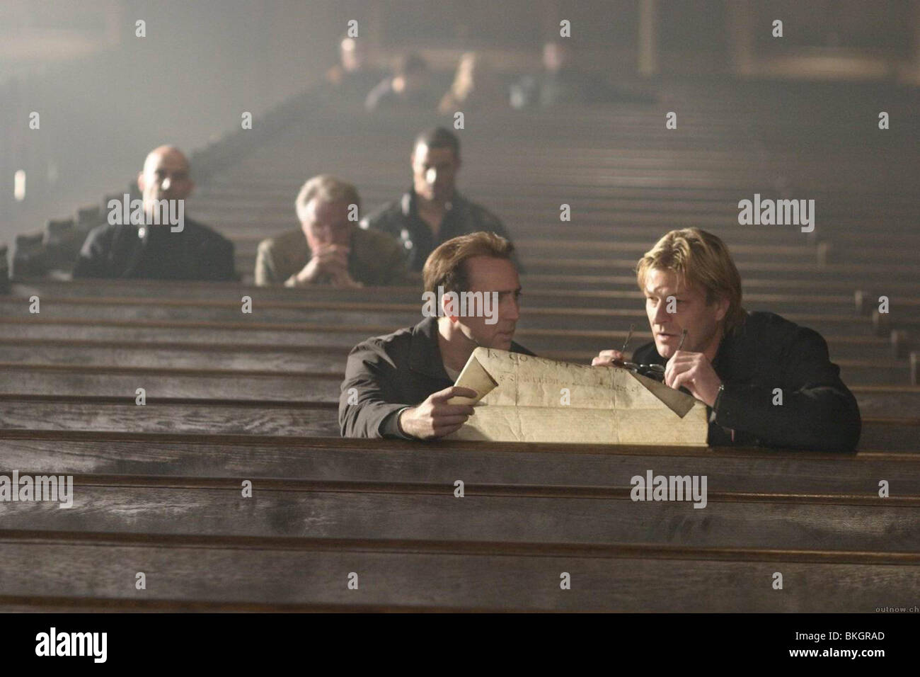 NATIONAL TREASURE (2004) NICOLAS CAGE, SEAN BEAN NATT 001006 Stock