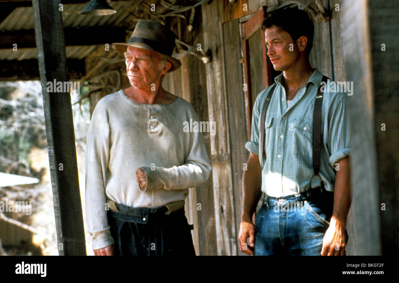 OF MICE AND MEN (1992) RAY WALSTON, GARY SINISE MAM 013 D Stock Photo