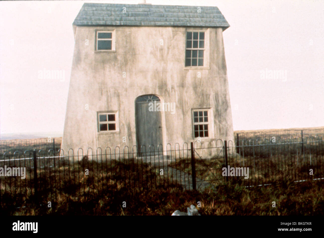 Paperhouse hi-res stock photography and images - Alamy