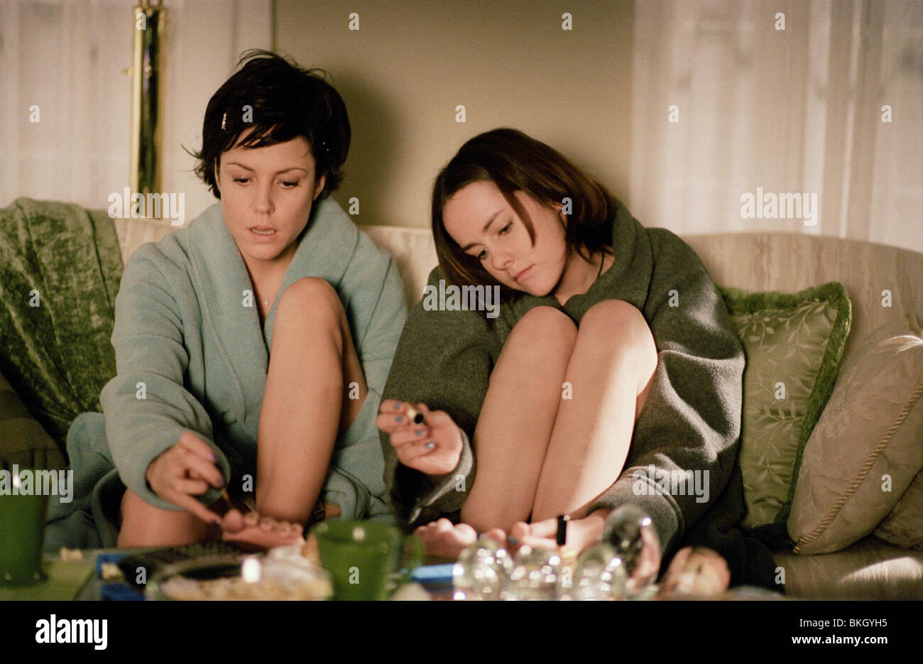 SAVED! (2004) MARY-LOUISE PARKER, JENA MALONE SAVE 001-17 Stock Photo ...