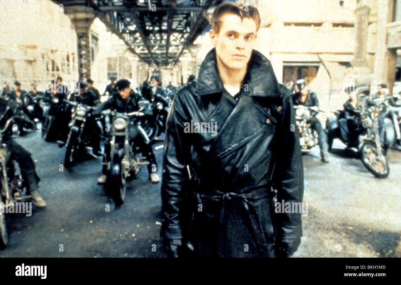 STREETS OF FIRE (1984) WILLEM DAFOE SOFE 005 Stock Photo