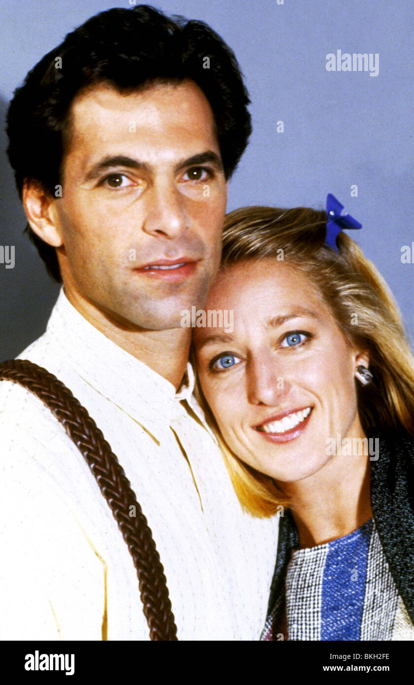 THIRTYSOMETHING (TV) THIRTY SOMETHING (TV) (ALT) KEN OLIN, PATRICIA WETTIG THIR 046 L Stock Photo