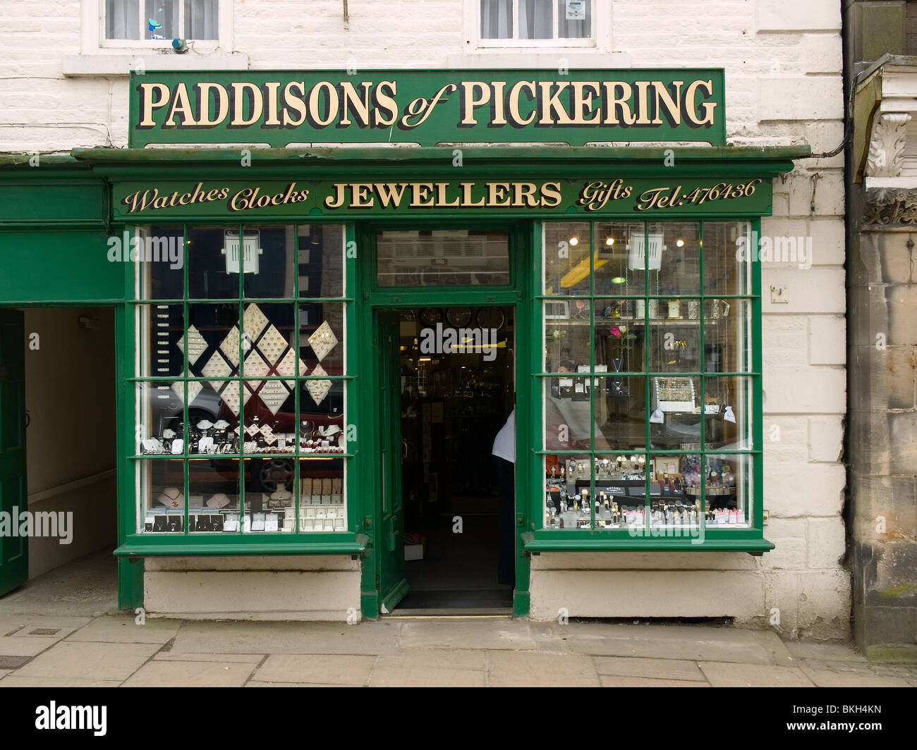 An independent jewelery business in the Yorkshire market town of Pickering Stock Photo