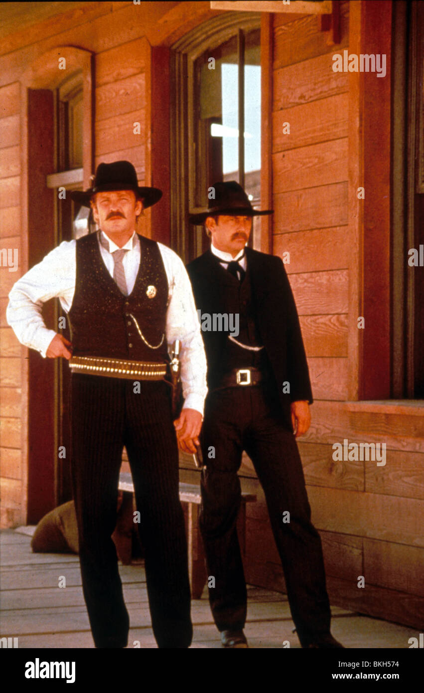 WYATT EARP (1994) MICHAEL MADSEN, KEVIN COSTNER WYEP 039 D Stock Photo Alamy