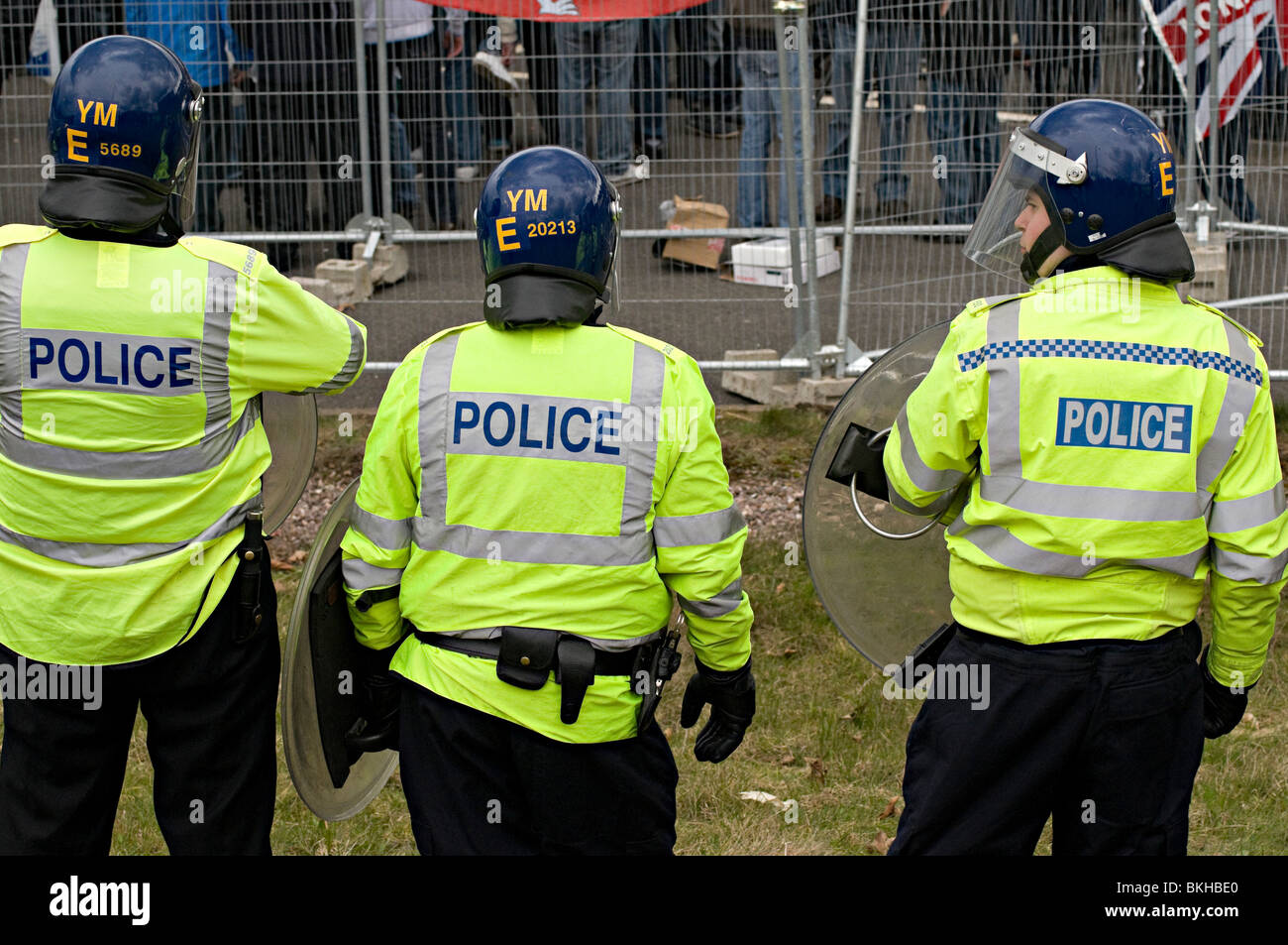 Riot Police At The Edl Demo In Dudley Uk Against The Building Of A 