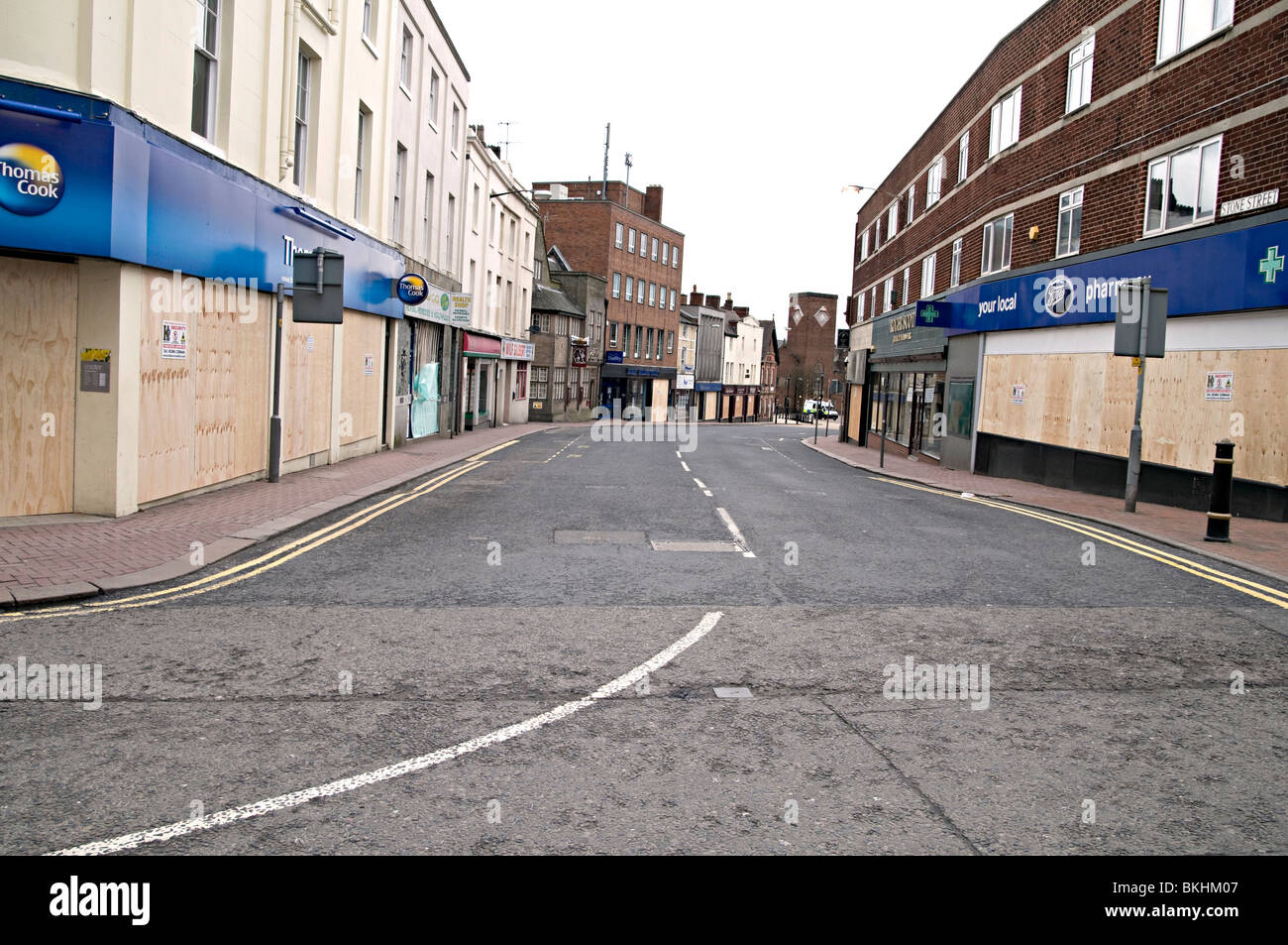 Dudley town centre during the edl demo April 2010, the whole town shut up and shops were boarded