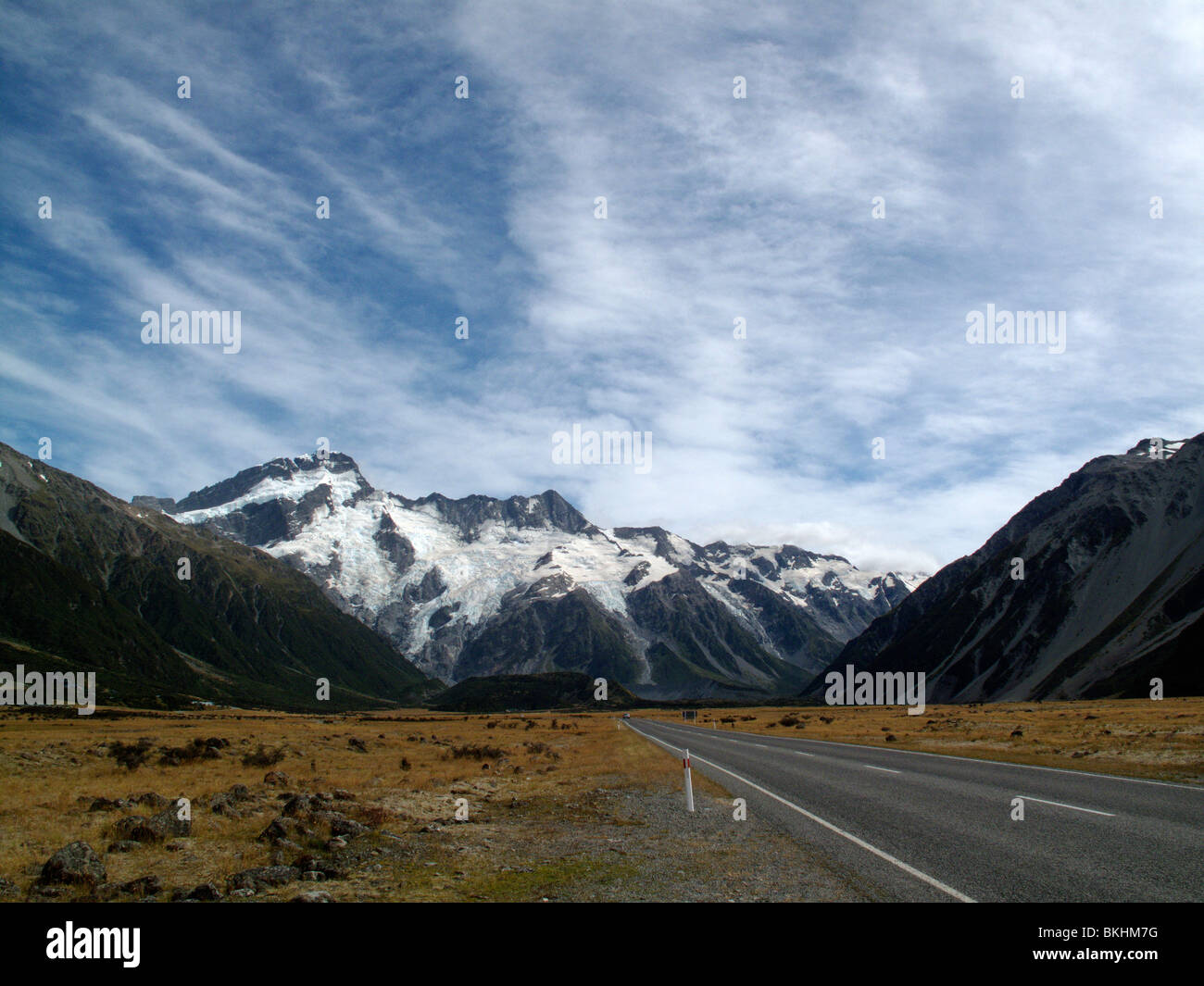 Mount cook glacier tour hi-res stock photography and images - Alamy