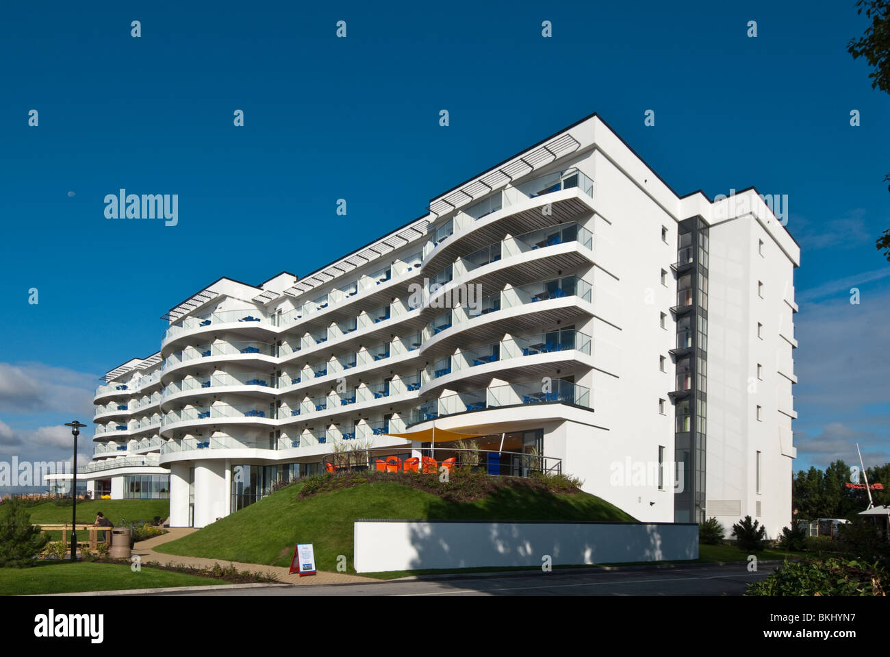 Exteriors of Ocean Hotel, Butlins Bognor Regis Stock Photo Alamy