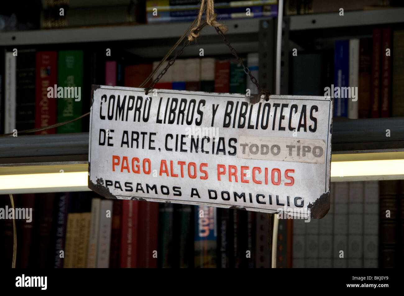 Spanish bookstore hires stock photography and images Alamy