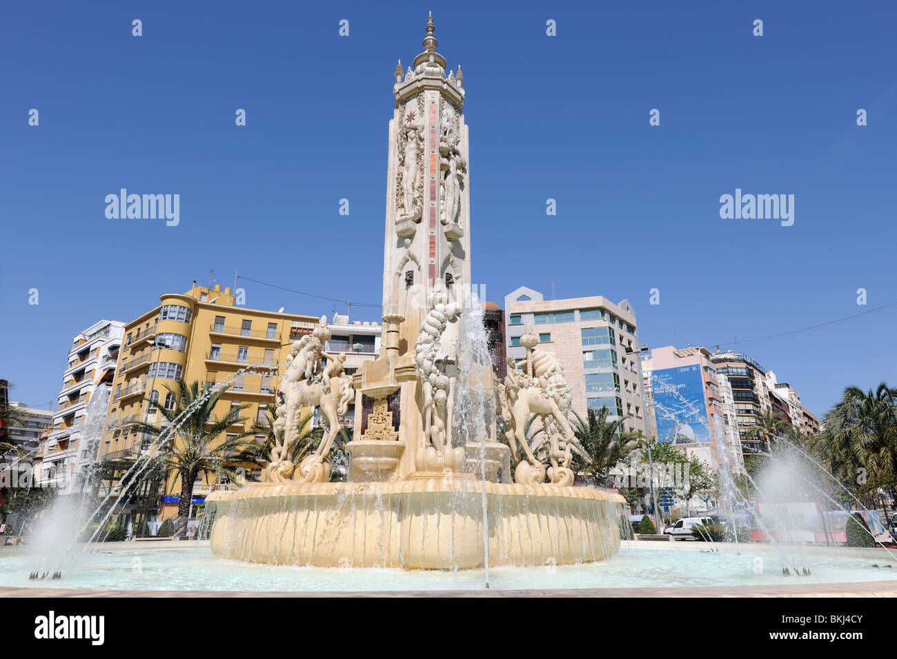 Plaza de los Luceros, Alicante / Alacant, Alicante Province, Comunidad  Valencia, Spain Stock Photo - Alamy