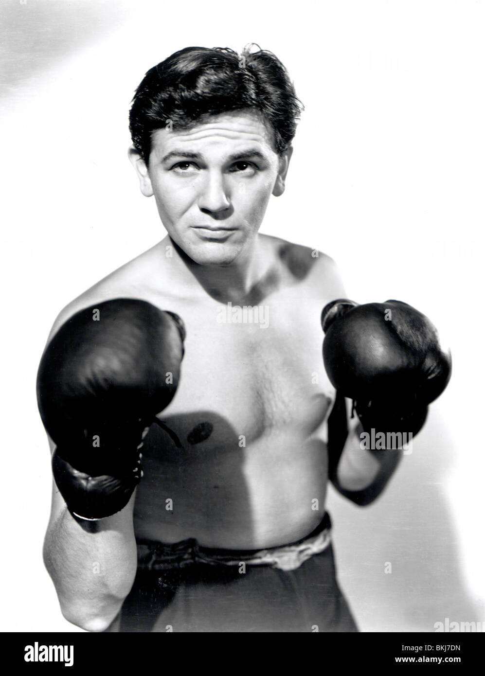 BODY AND SOUL (1947) JOHN GARFIELD BDAS 001 P Stock Photo - Alamy