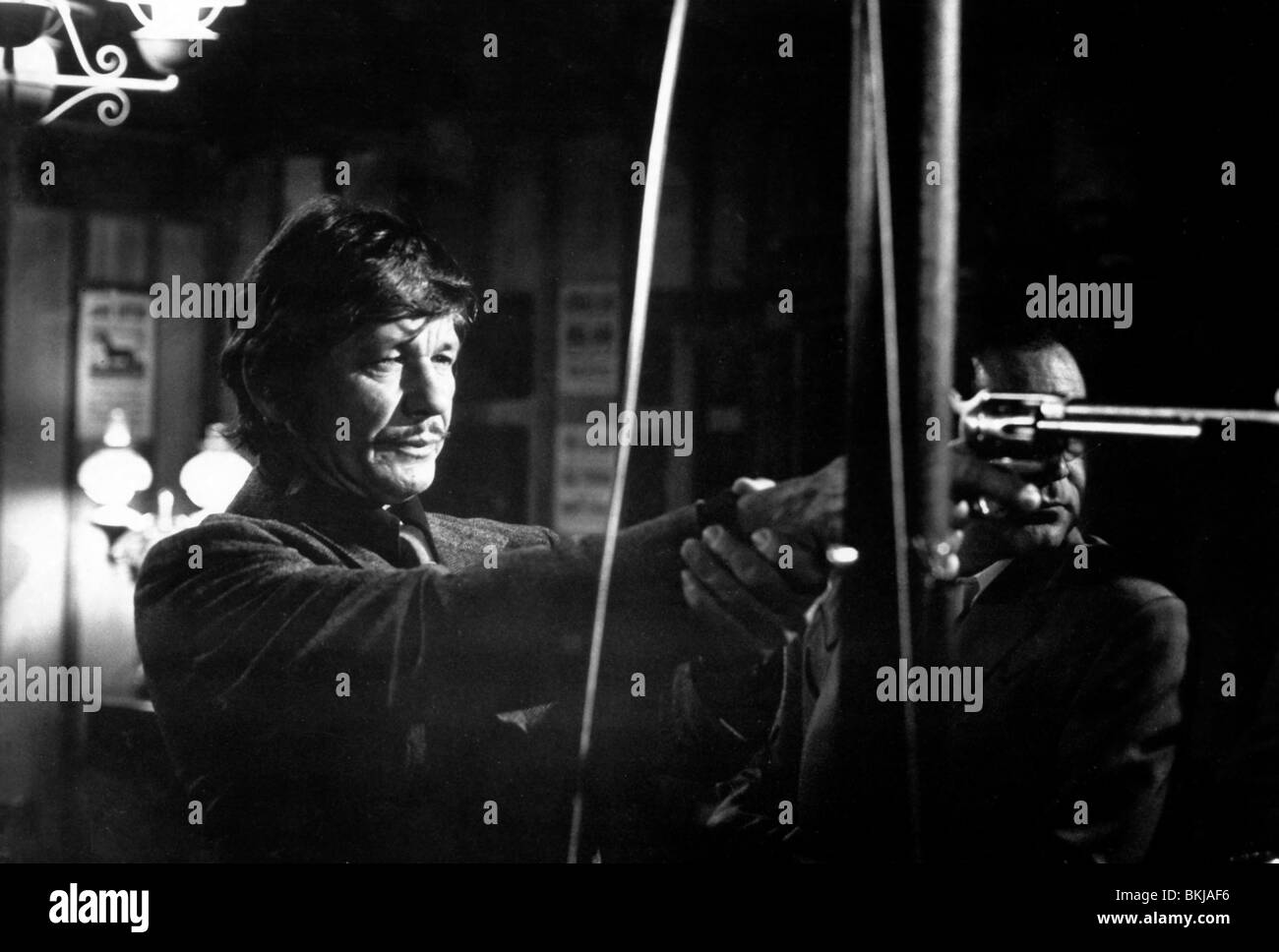 DEATH WISH (1974) CHARLES BRONSON DTWH 005P Stock Photo