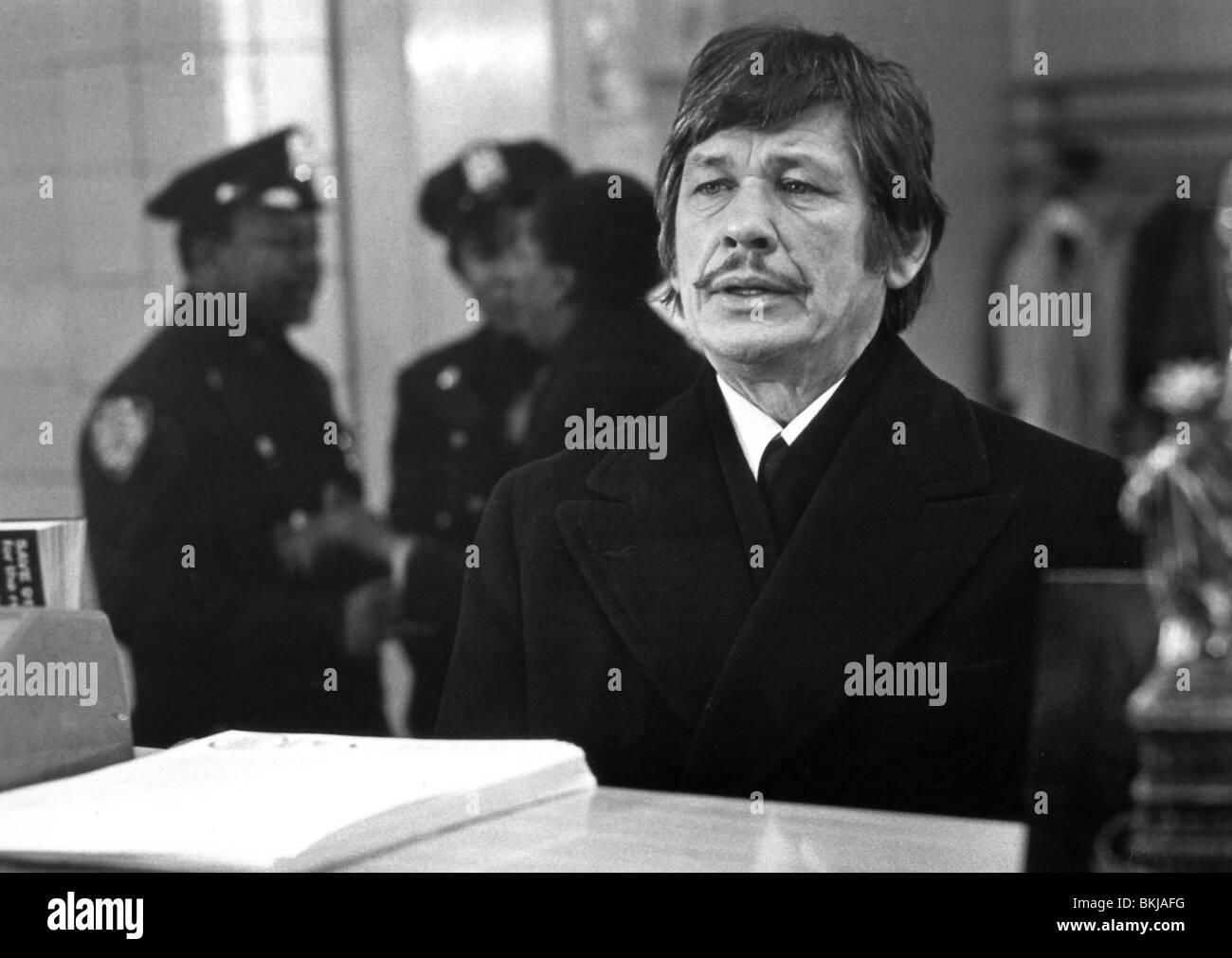 DEATH WISH (1974) CHARLES BRONSON DTWH 013P Stock Photo