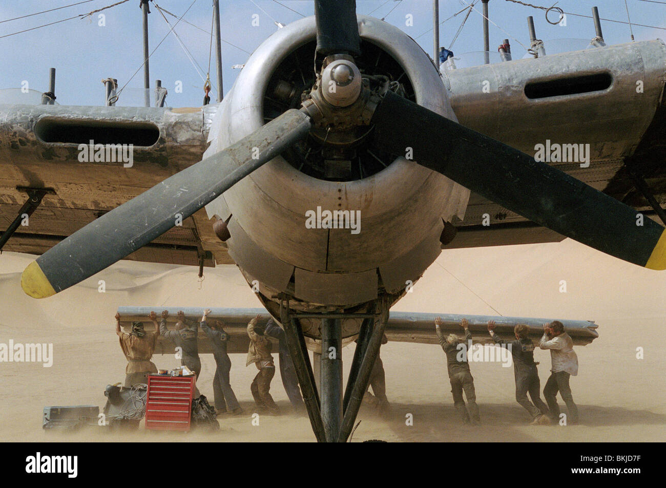 Flight Of The Phoenix 2004