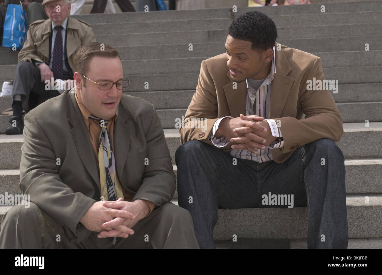 HITCH (2005) KEVIN JAMES, WILL SMITH HCH 001-03 Stock Photo