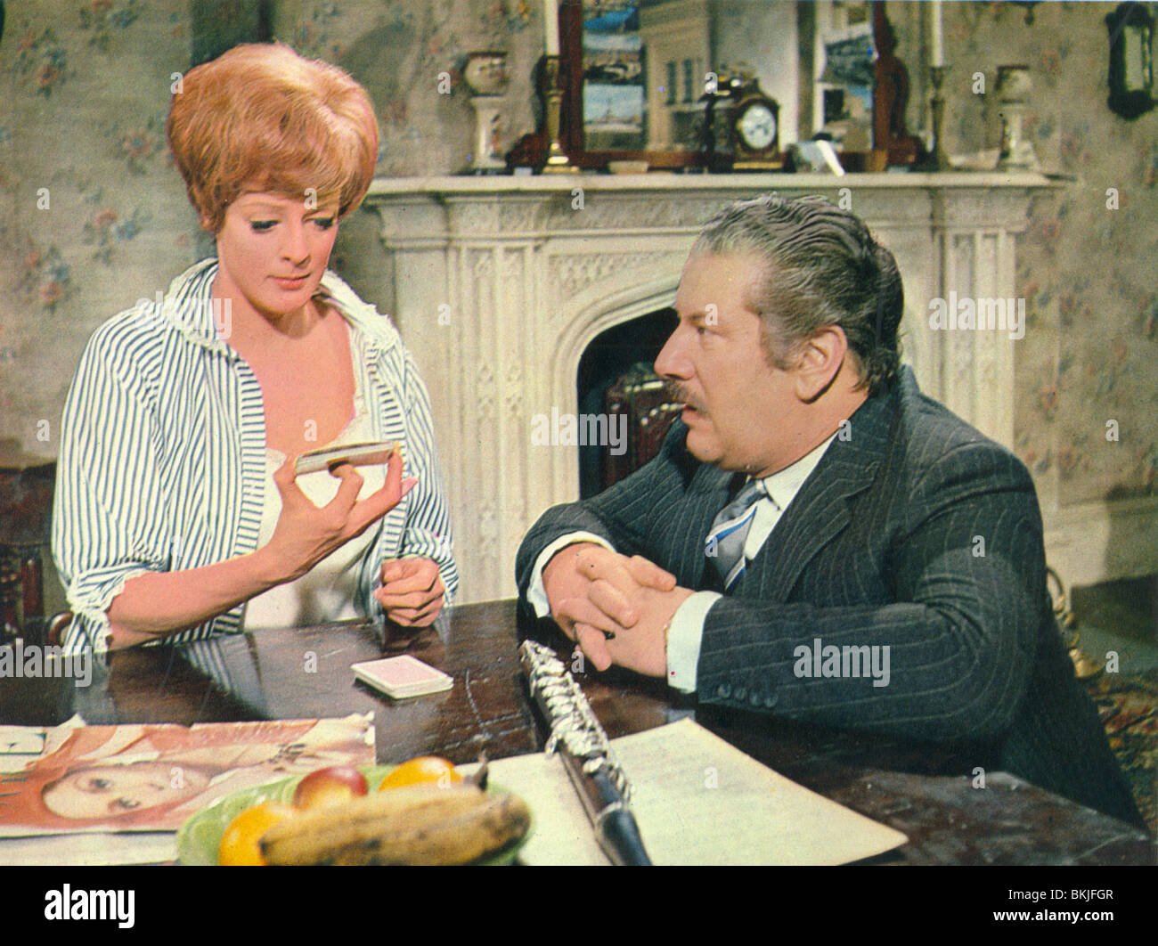 Hot millions 1968 maggie smith hi-res stock photography and images - Alamy