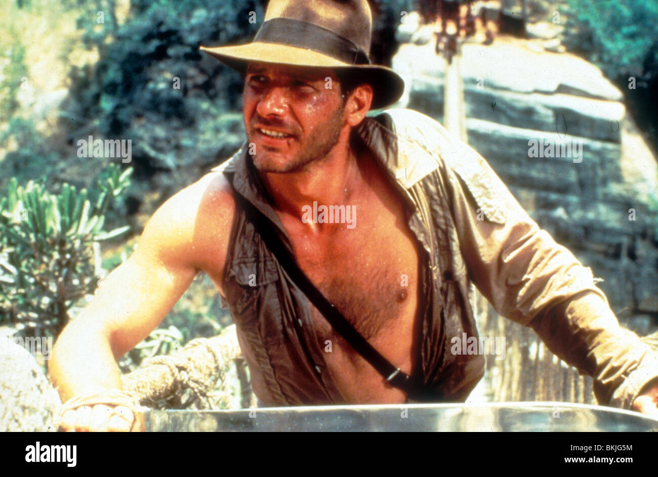 INDIANA JONES AND THE TEMPLE OF DOOM (1984) HARRISON FORD INT 053 Stock Photo