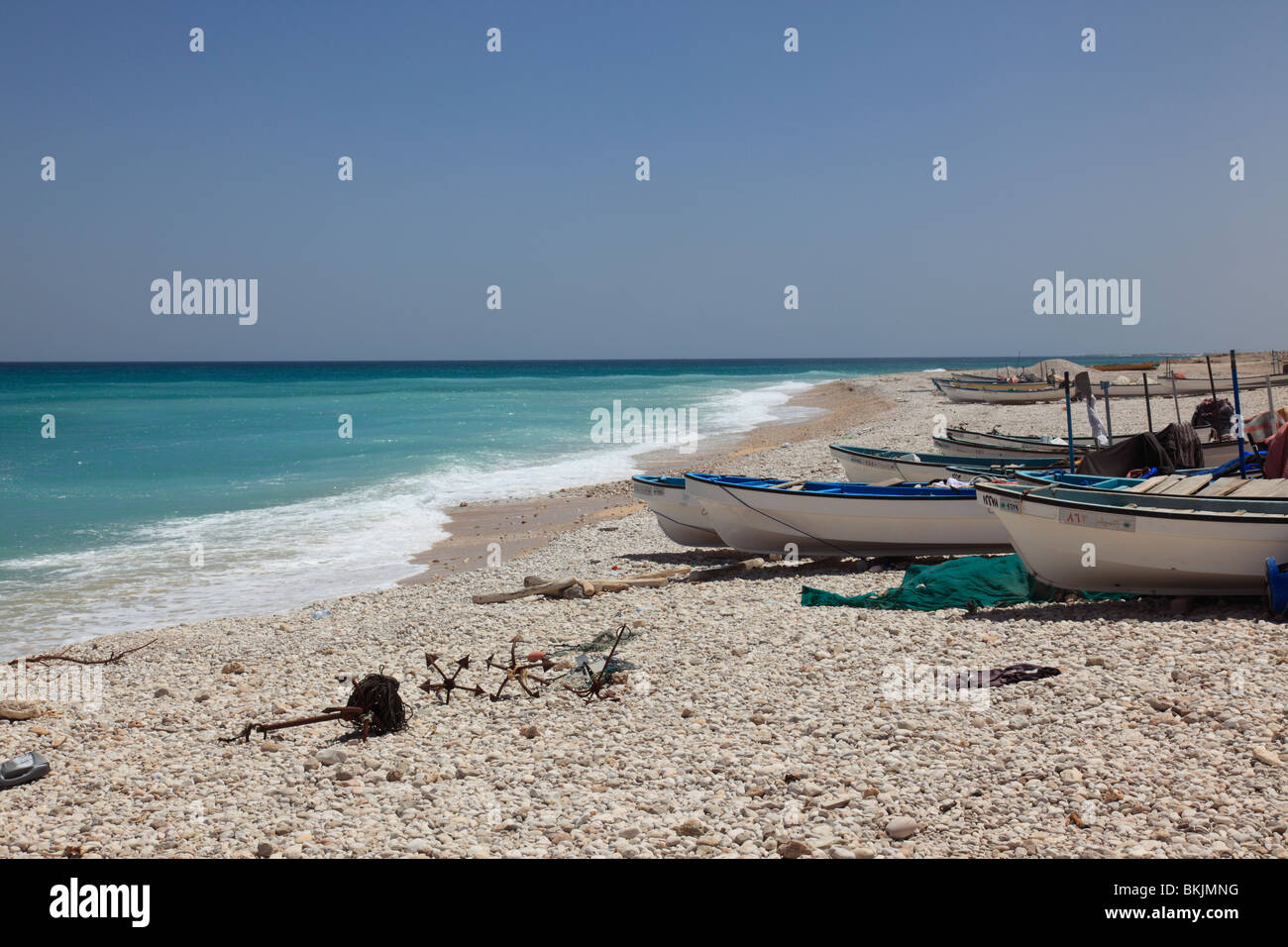 fisching boats at the beach om Oman near the village Fins, Ash Sharqiyah Arabian Sea, Sultanat of Oman. Photo by Willy Matheisl Stock Photo