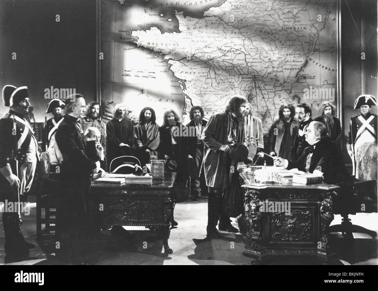 LES MISERABLES (1935) FREDRIC MARCH, CHARLES LAUGHTON, CEDRIC HARDWICKE, RICHARD BOLELAWSKI (DIR) MISR 002 P