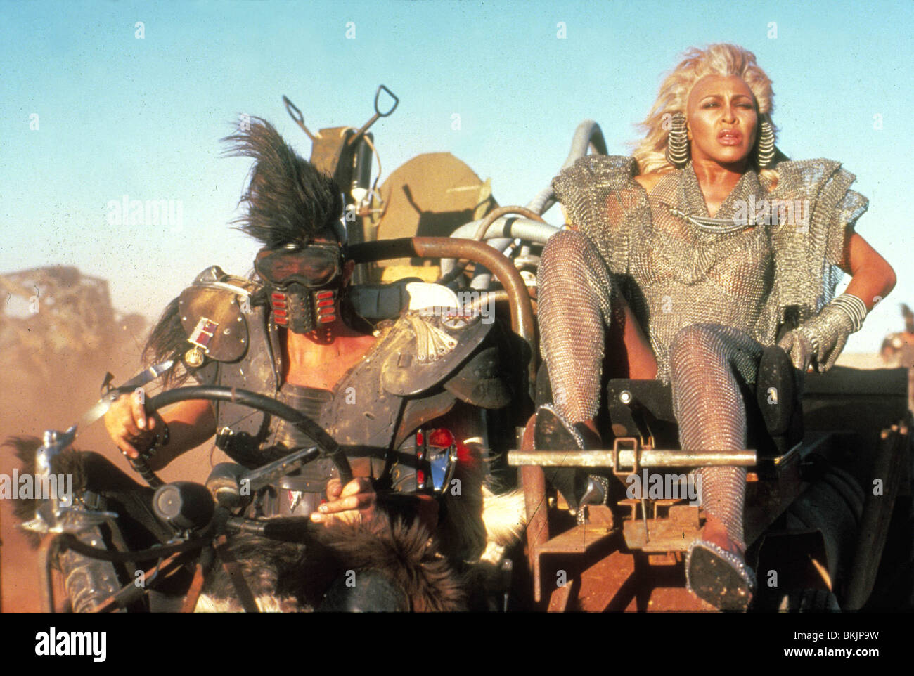 MAD MAX BEYOND THUNDERDOME (1985) ALT MAD MAX 3 TINA TURNER MX3 009 Stock Photo Alamy