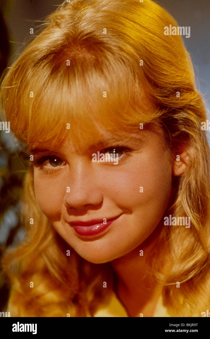 Hayley mills portrait hi-res stock photography and images - Alamy