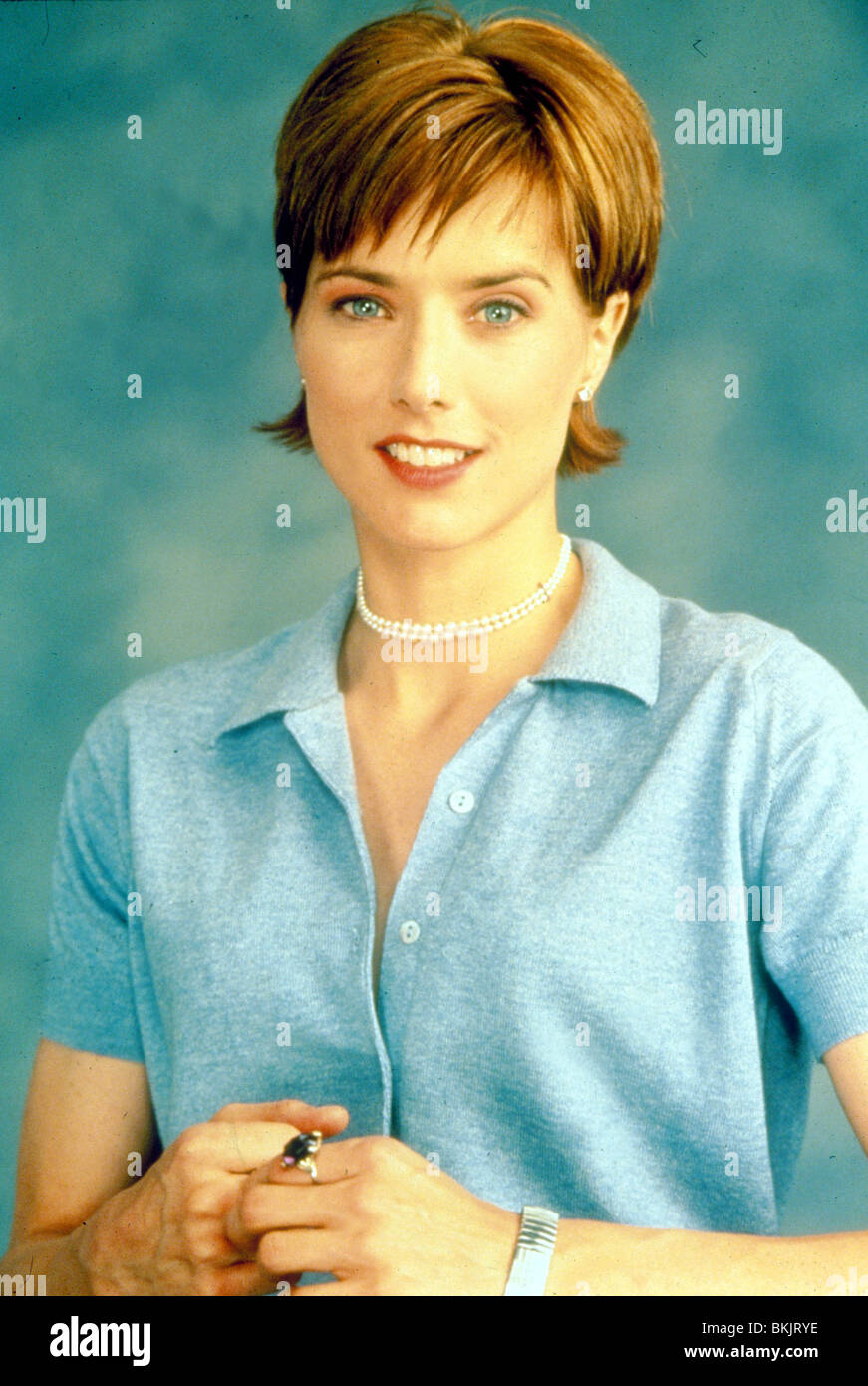 The naked truth tea leoni