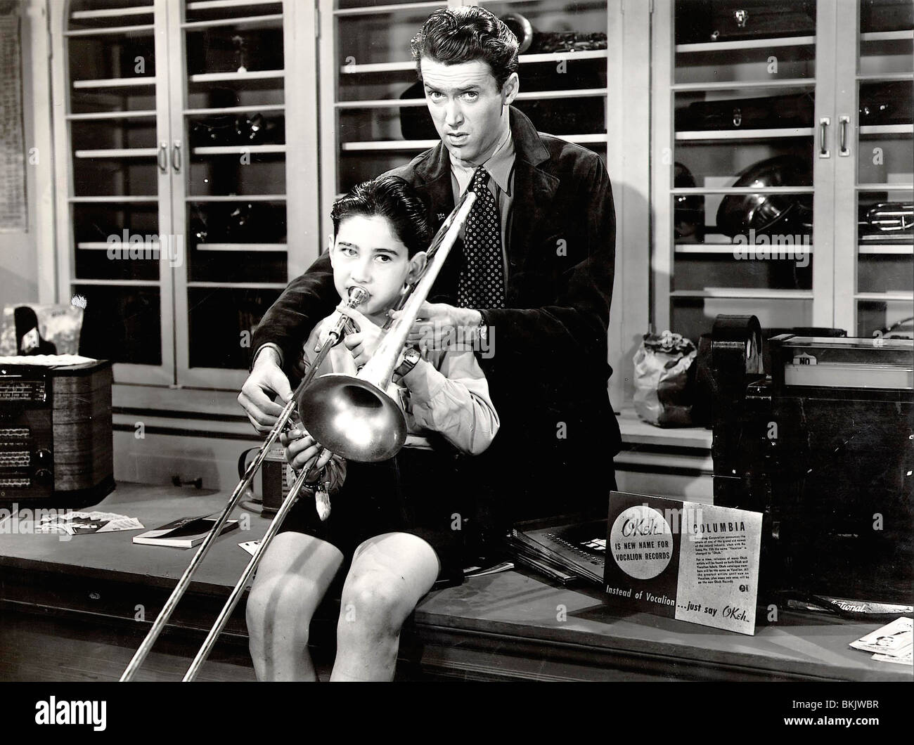 POT O GOLD (1941) THE GOLDEN HOUR (ALT) JAMES STEWART POGO 002 P Stock