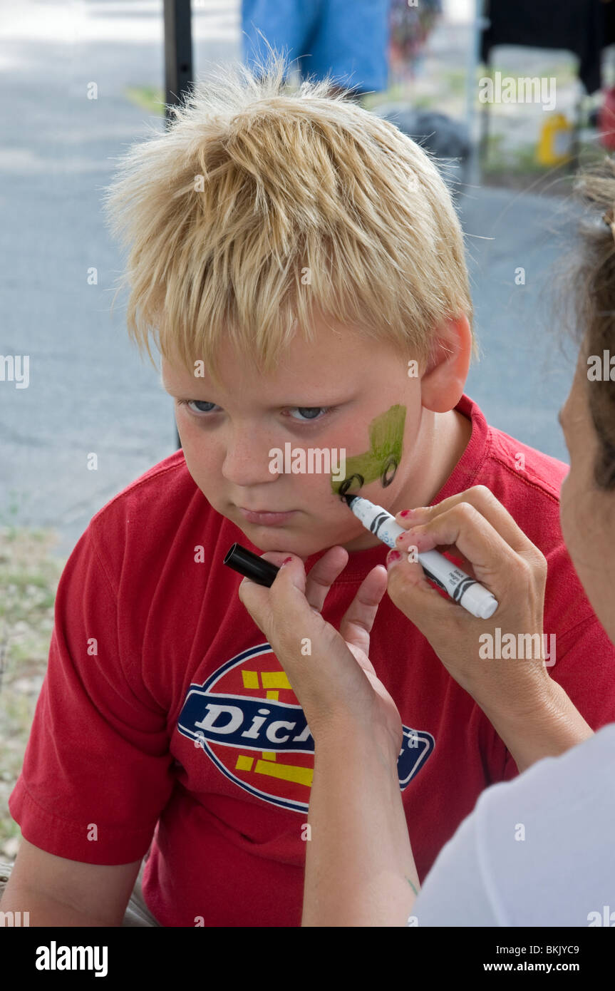 Pioneer Days High Springs Florida children’s facepainting booth Stock