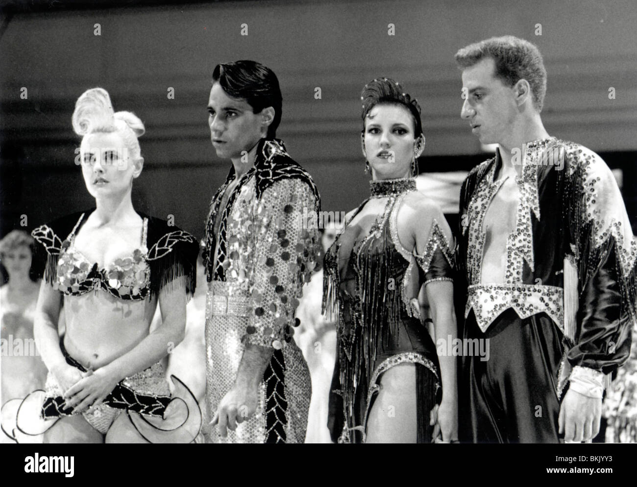 STRICTLY BALLROOM (1992) GIA CARIDES, PAUL MERCURIO, LEONIE PAGE, PIP MUSHIN SBR 005 P Stock Photo