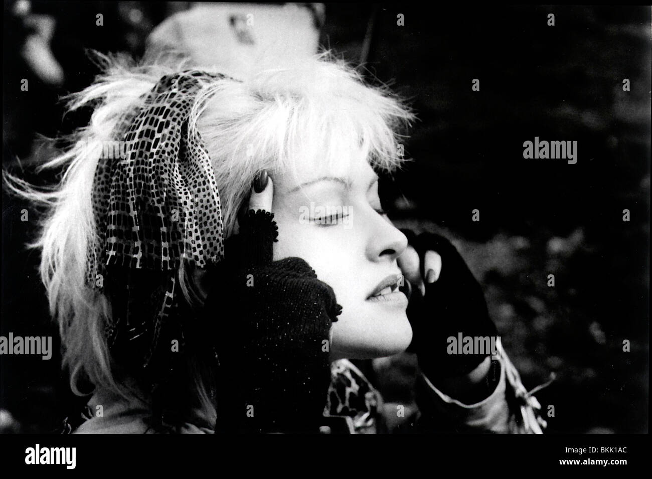 VIBES 1988 CYNDI LAUPER Stock Photo Alamy