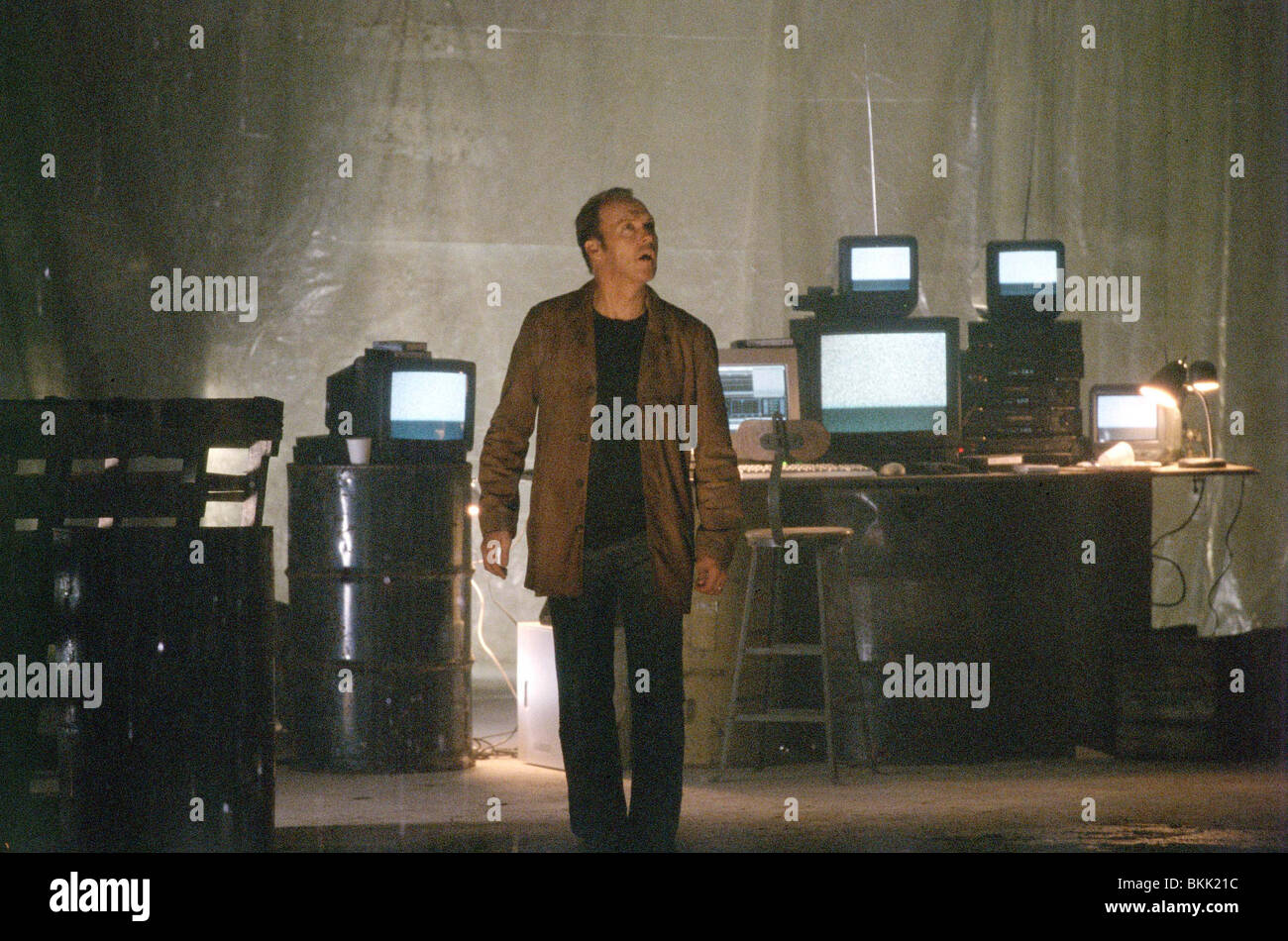 WHITE NOISE (2005) MICHAEL KEATON WHNO 001-01 Stock Photo - Alamy