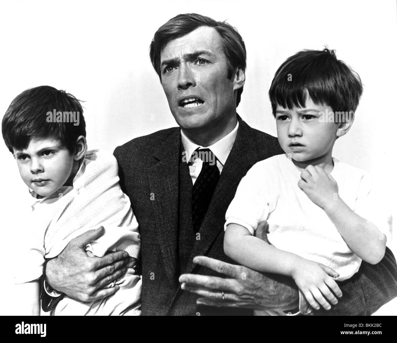 THE WITCHES (1966) LE STREGHE (ALT) LES SORCIERES (ALT) CLINT EASTWOOD ...